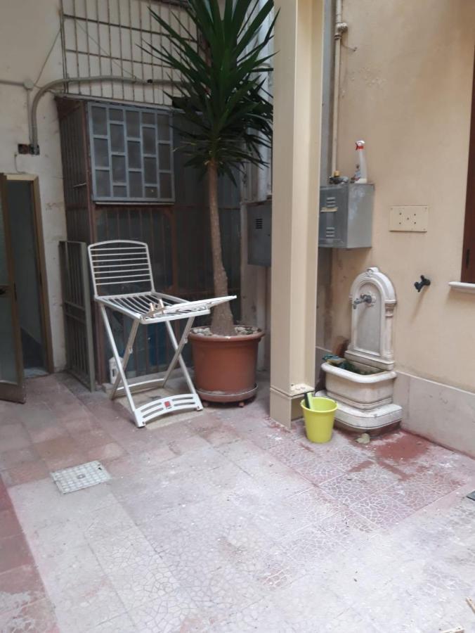 Casa Ale Bed and Breakfast Brindisi Eksteriør billede
